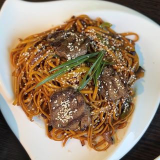 Удон с говядиной