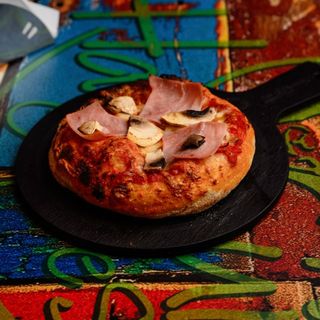 Pizza Prosciutto e Funghi Ø 15cm