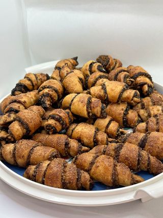 Cornulete cu magiun de prune si nuca. 200gr.