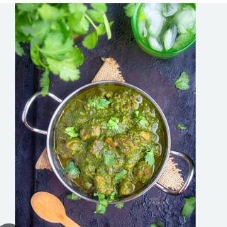 32. Lamb Saag