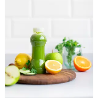 Jus Vert   Fenouil, concombre, citron, persil, menthe, pomme et orange 33cl   