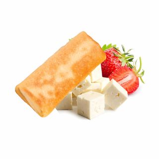 Млинці з полуницею та сиром (1000г)