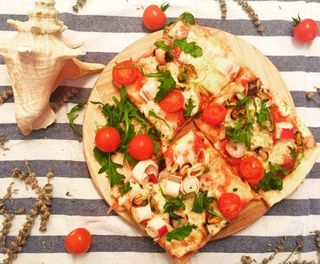 Pizza sa morskim plodovima