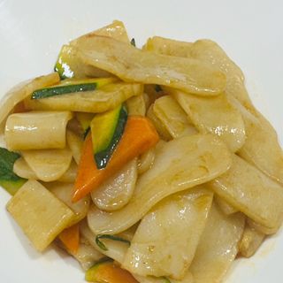 116 Gnocchi di riso con verdure miste