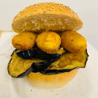 Crocchè e melanzane fritte