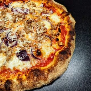 Pizza pugliese