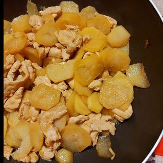 Maiale alla piastra con patate