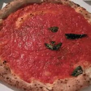 Pizza marinara