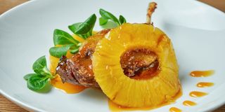 48 Anatra all'ananas