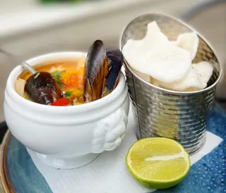 TOM YUM TALAY