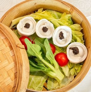 511-Kao De Trufas Con Pollo Al Vapor