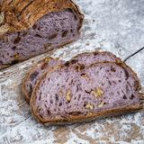 Hogaza Vino Tinto Pasas y Nueces  (Aprox. 850 Gr.)