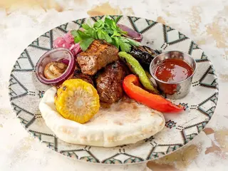 Шашлик з яловичини (220g)