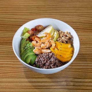 Ensalada Quinoa Con Gambas