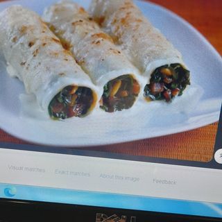 Canelones con espinacas al horno