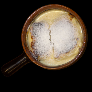 Clatite la cuptor cu branza si stafide