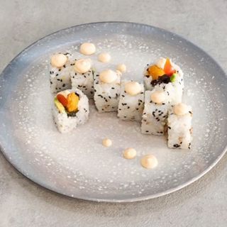 Pollo Kastu Roll (8 Uds.)