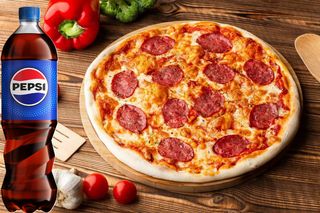 Pizza Salami 30cm + Pepsi 0,5 l