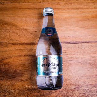 Woda niegazowana 0.5l