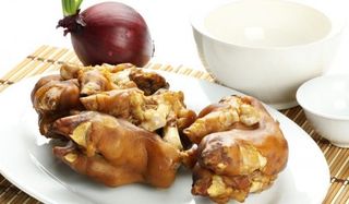 Свински крачета (300г)