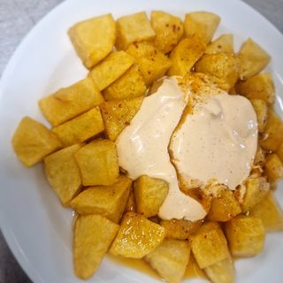 Patatas A La Brava 