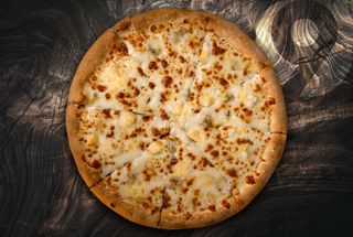 Pizza Quattro Formaggi Ø30cm