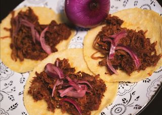 Tacos De Cochinita (3 Uds.)