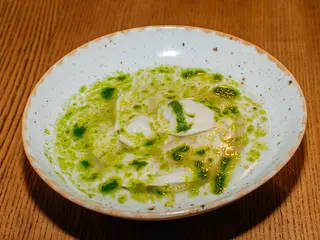 Пельмені з бульйоном 