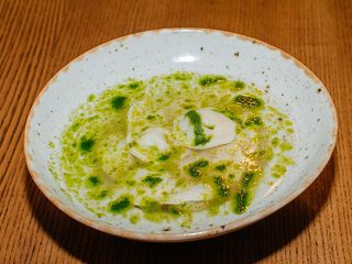 Пельмені з бульйоном 