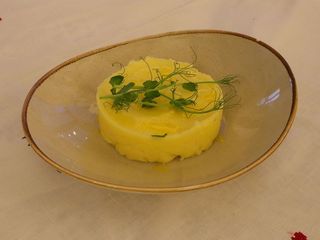 Пюрешка из картофеля на молоке и сливочном масле