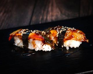 Nigiri Anguila (2 uds.)