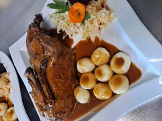 Pół kaczki pieczonej ok. 850g