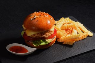 Meniu burger crispy pui