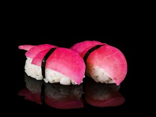 Nigiri z oshinko (2 szt.)