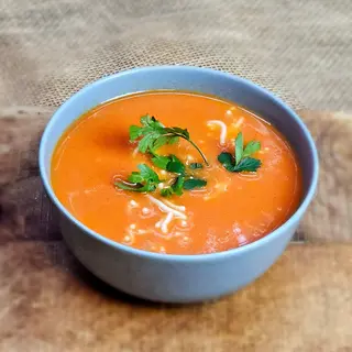 Zupa pomidorowa (450 ml)