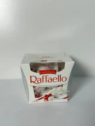 Цукерки Raffaello