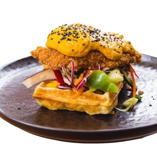 Waffle Chicken & Cheese
