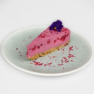 Tort de fructe de padure