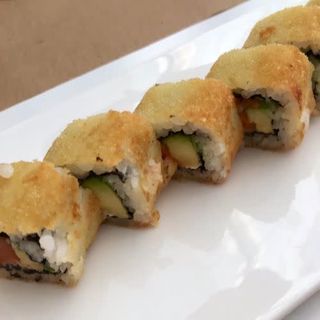 Uramaki Tempura Salmón (6 Pzs.)