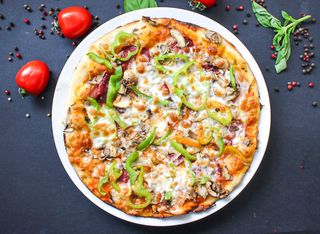 Пица Бекон и луканка 30см