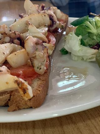 Pa Amb Oli De Sepias Al Ajillo (Xl)