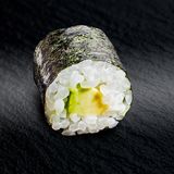 Хосомаки Авокадо (105г)