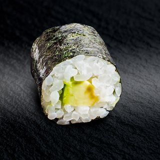 Хосомаки Авокадо (105г)