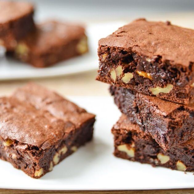 Brownie de chocolate y nueces 