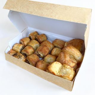 Pentru 4 Prieteni - Platou minipateuri asortate