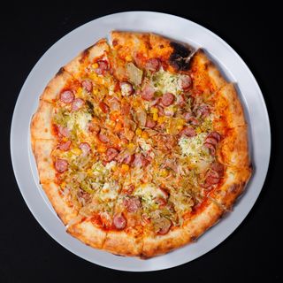 Pizza Cotto cu Porumb și Varză Murată