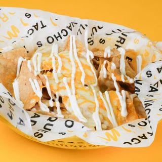 TOTOPOS CON QUESO.
