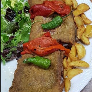 Atrévete con el TRIO"  de Cachopos  tres sabores con guarnicion