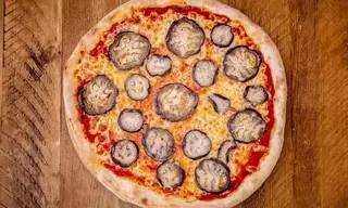 Pizza de berenjena al grill