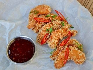 Креветки в паніровці з соусом Sweet Chili